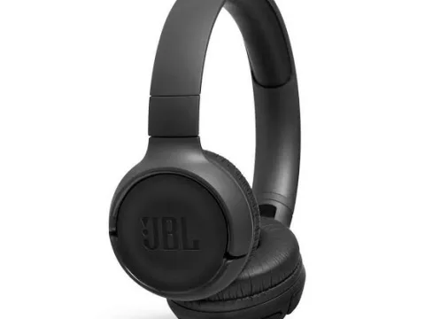 TERCER LUGAR AUDIFONO JBL